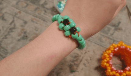 Frog cuff?