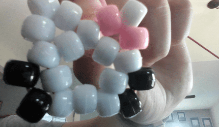 how to make a cute lil hello kitty charm :D