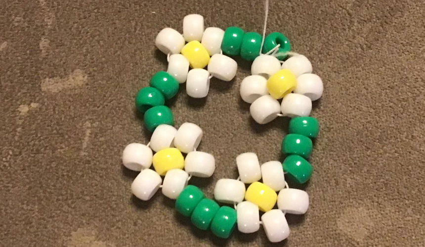 How to make a daisy flower charm Tutorial Image