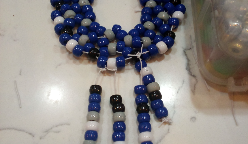 How to make a kandi dream catcher bracelet (og!) Tutorial Image