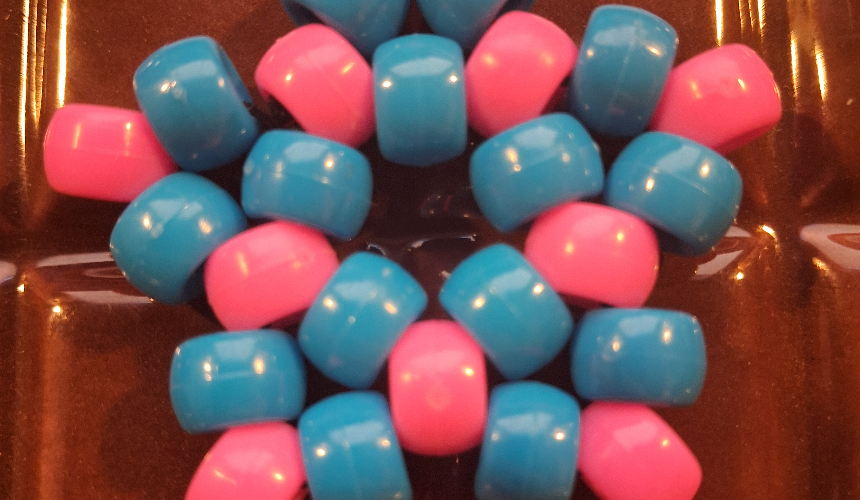 How To Make a Kandi Star! Tutorial Image