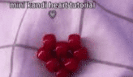 how to make a mini heart! (8 beads)