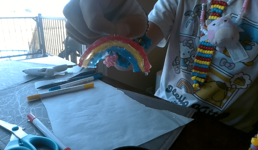 How to make custom charms for Kandi! XD X3 Tutorial Image