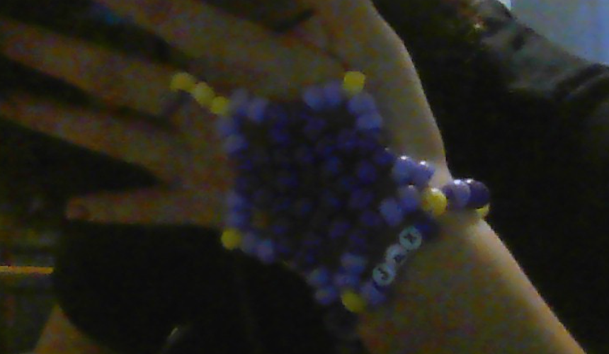 How to make Kandi star glove Tutorial Image