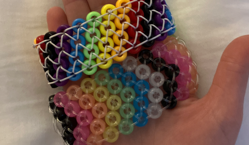 How to make reversible ladder cuff! Tutorial Image