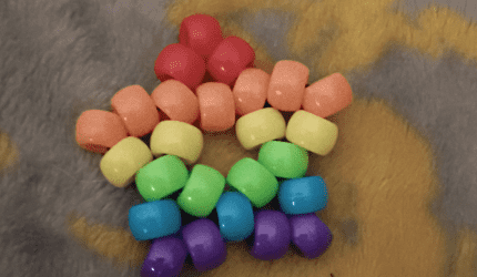 Rainbow Kandi Star (NOT A STAR TUTORIAL)